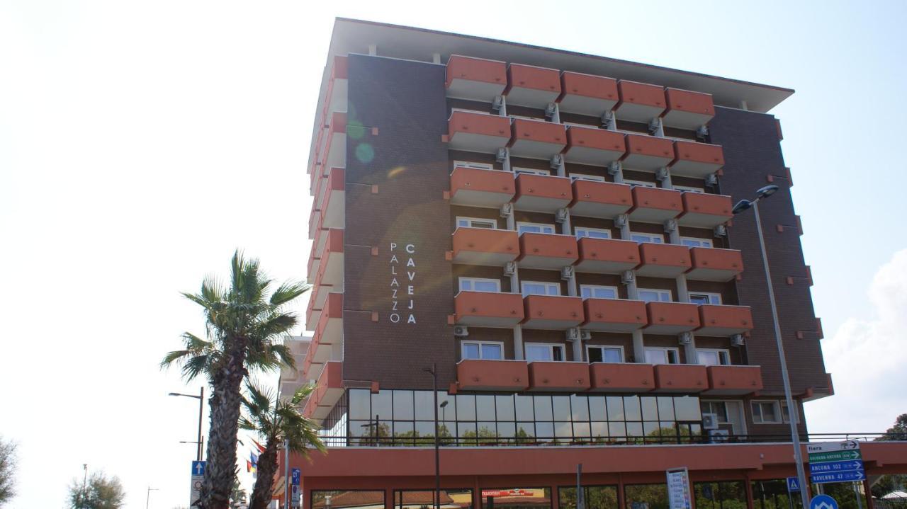 Hotel Palazzo Caveja Rímini Exterior foto